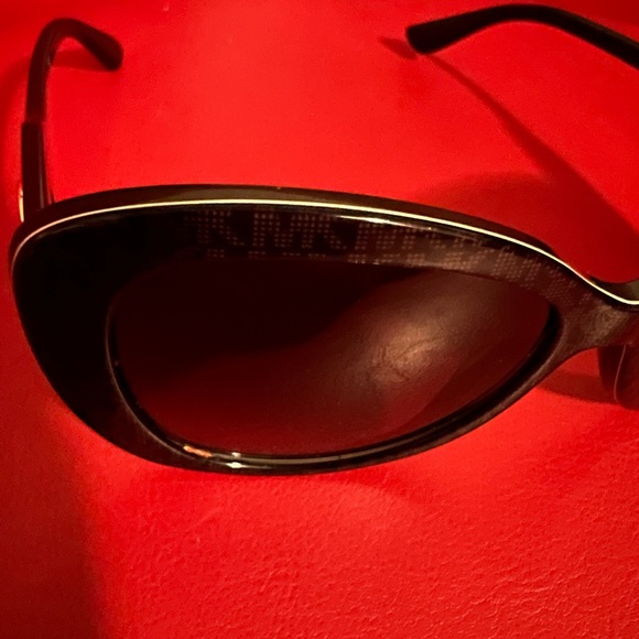 Michael Kors Positano Sunglasses - Picture 4 of 5